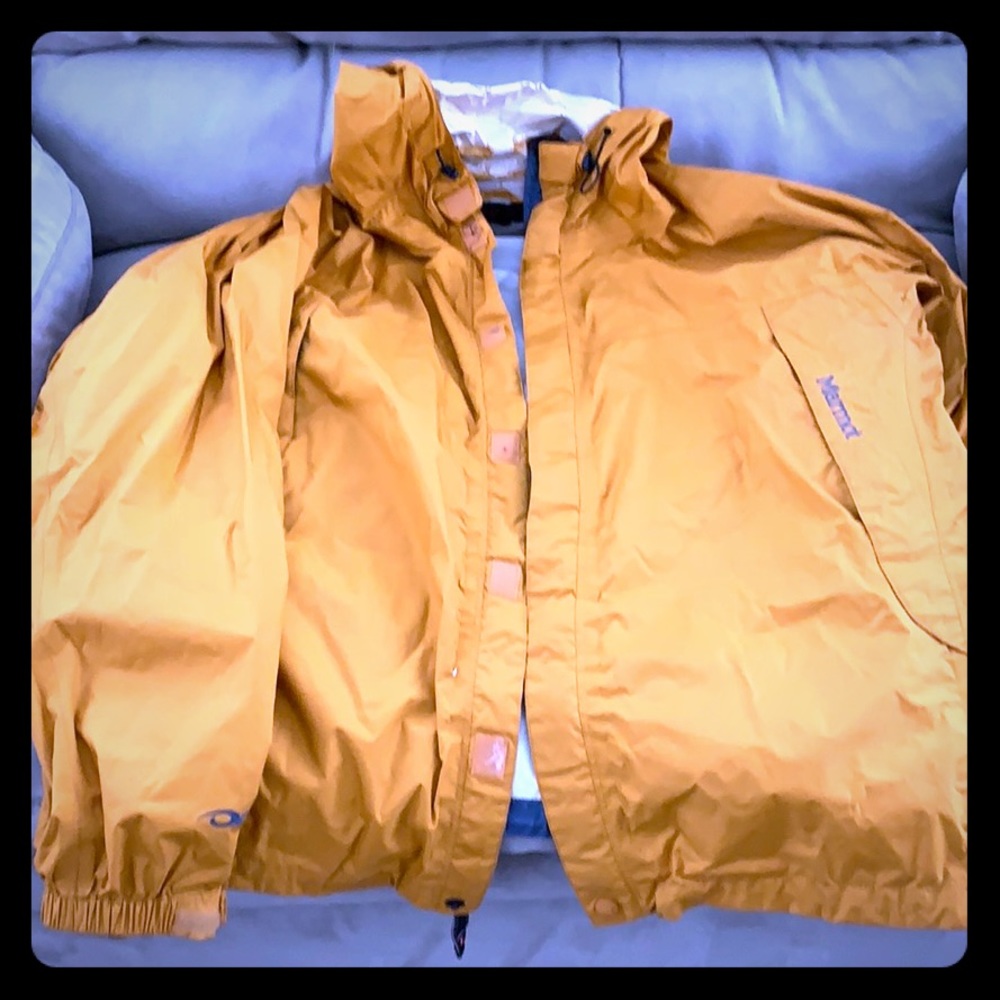 Marmot rain/wind breaker